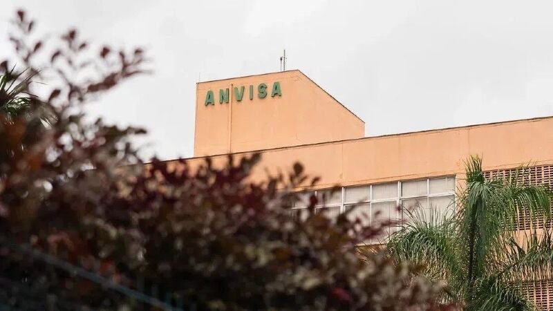 Anvisa suspende lotes de medicamentos para hipertensão e câncer; veja lista