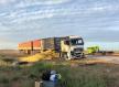 Corpo de Bombeiros combate incêndio em carreta na BR-163