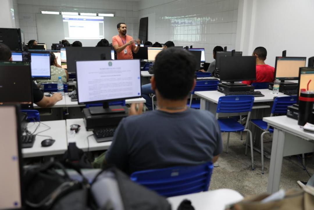 Politec amplia cobertura emissão de carteiras de identidade em todo o Estado
