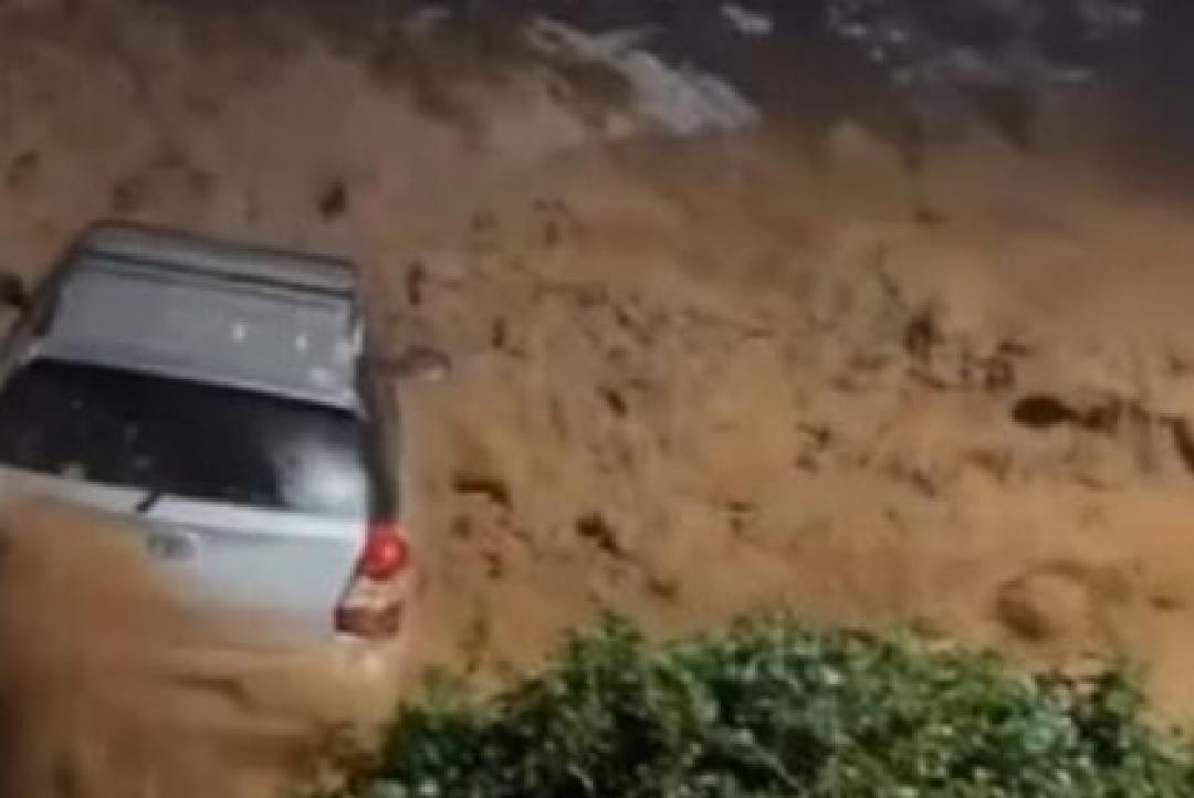 Chuva deixa 22 mortos e centenas de desabrigados em Juiz de Fora e Ubá; 45 estão desaparecidos