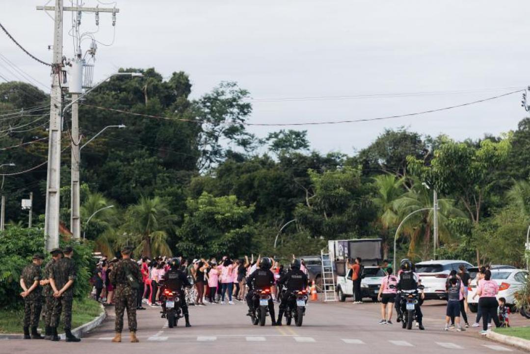 1ª Caminhada Patrulha Maria da Penha reúne comunidade e reforça ações de saúde e proteção às mulheres em Alta Floresta