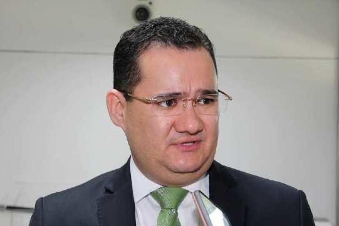 Justiça condena escola 