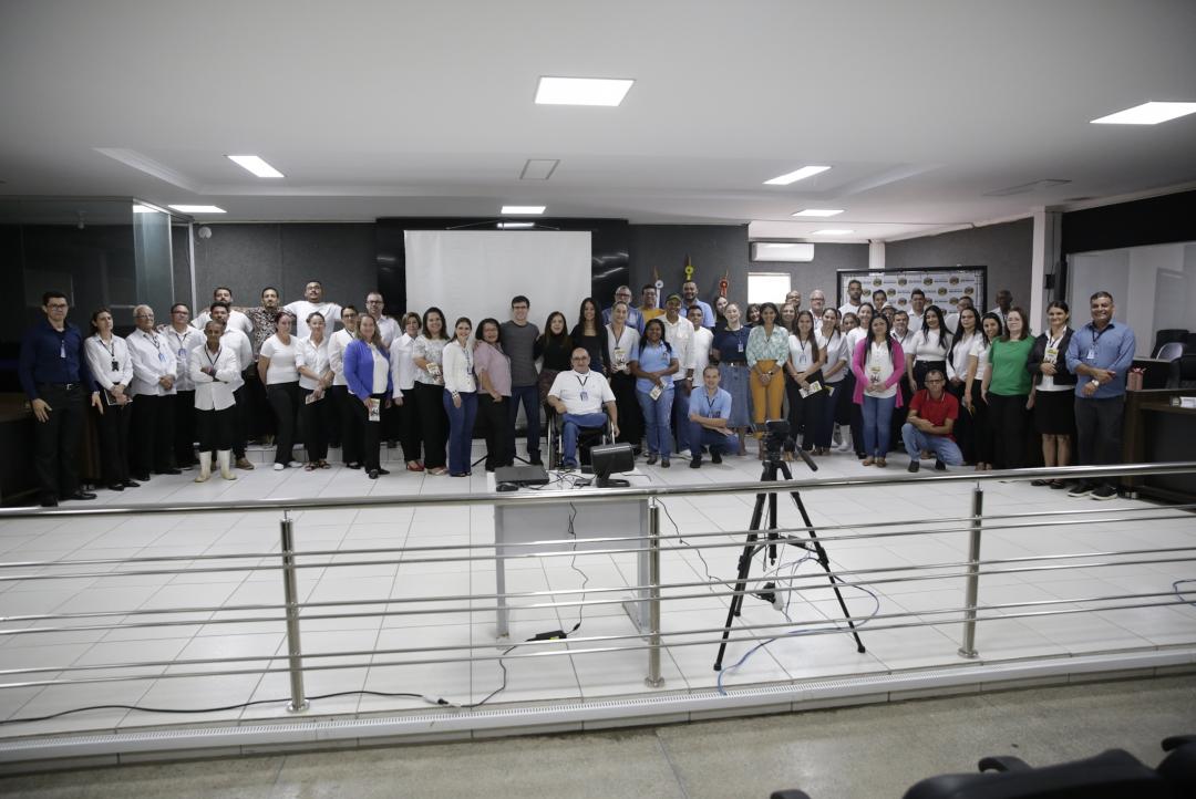 Câmara Municipal promove capacitação sobre saúde mental para servidores do Legislativo