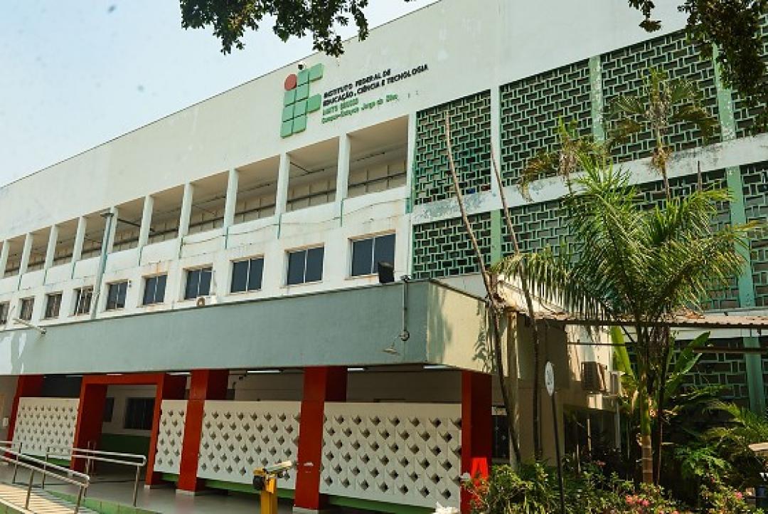 IFMT abre 50 vagas para cursos gratuitos com bolsa de R$ 400; veja como se inscrever