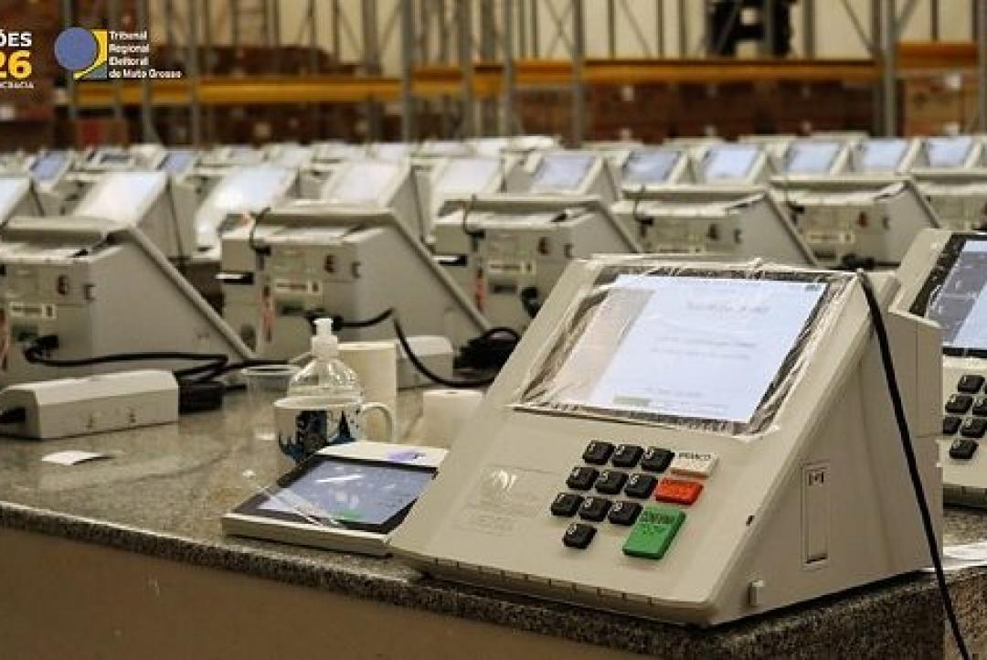 Quem vai trabalhar ou viajar na eleição já pode mudar o local de votação