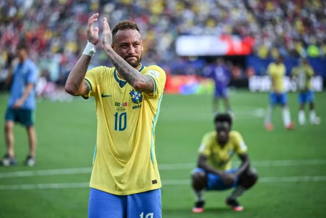 Neymar confirma aposentadoria da Seleção Brasileira aos 34 anos