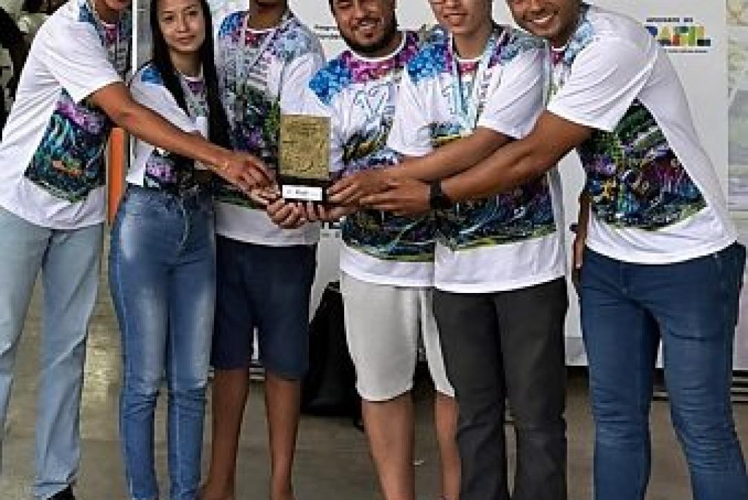 Equipe do IFMT de Cáceres leva projeto premiado ao maior evento científico da América Latina