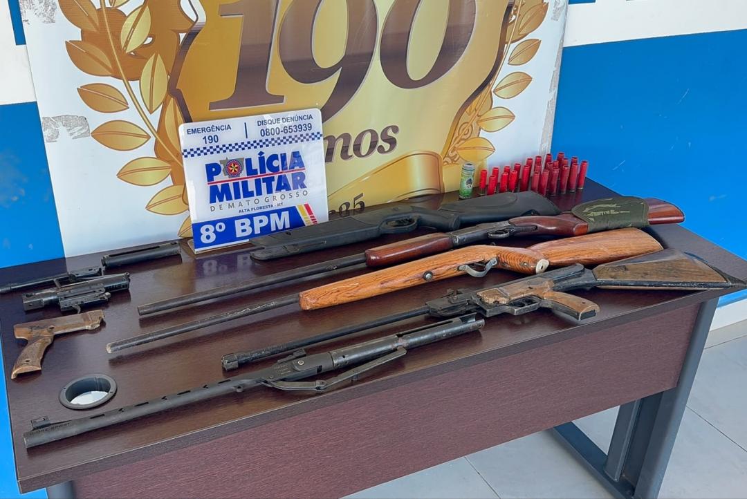Ocorrência de violência doméstica termina com quatro espingardas apreendidas