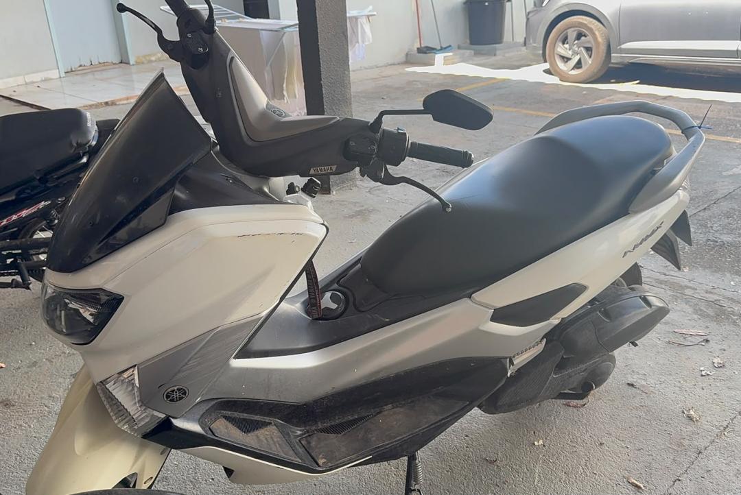 Motocicleta com identificação suspeita é apreendida e homem é preso em Alta Floresta