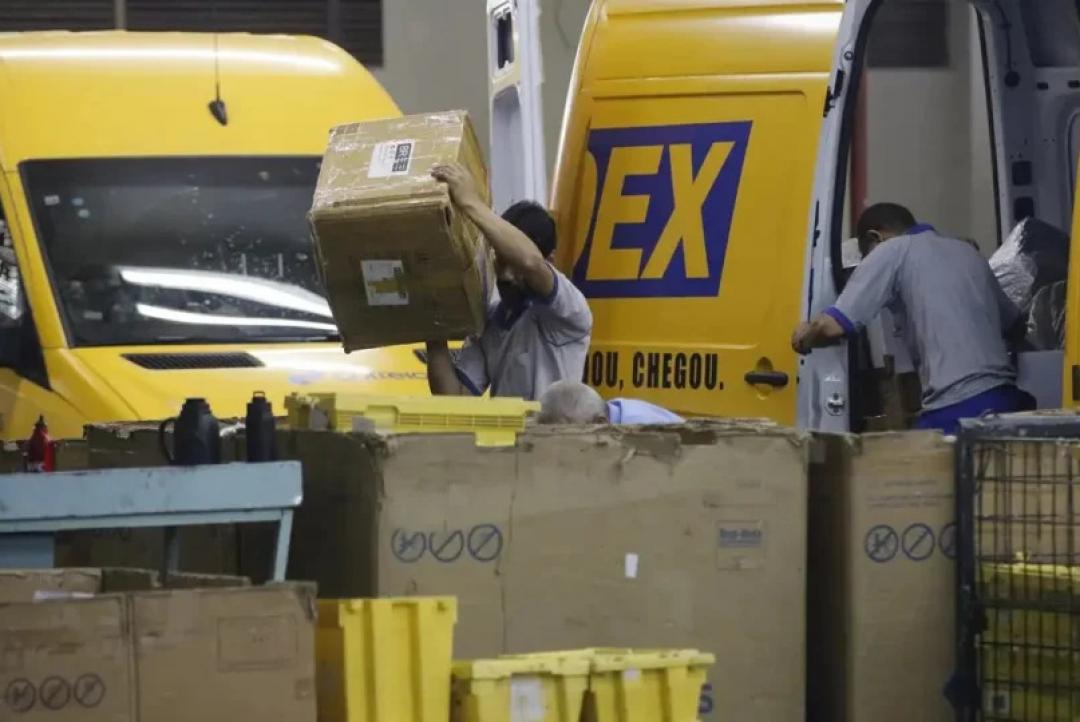 Correios começam a entregar no Brasil compras feitas em lojas do Paraguai