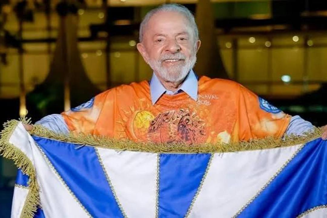 TSE aceita ação contra Lula por abuso em homenagem no Carnaval do Rio