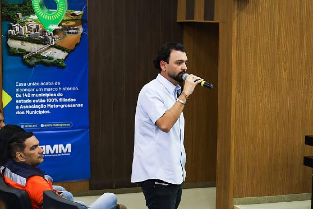 Incêndios devastam Jangada e causam prejuízo de quase R$ 50 milhões, estima prefeito