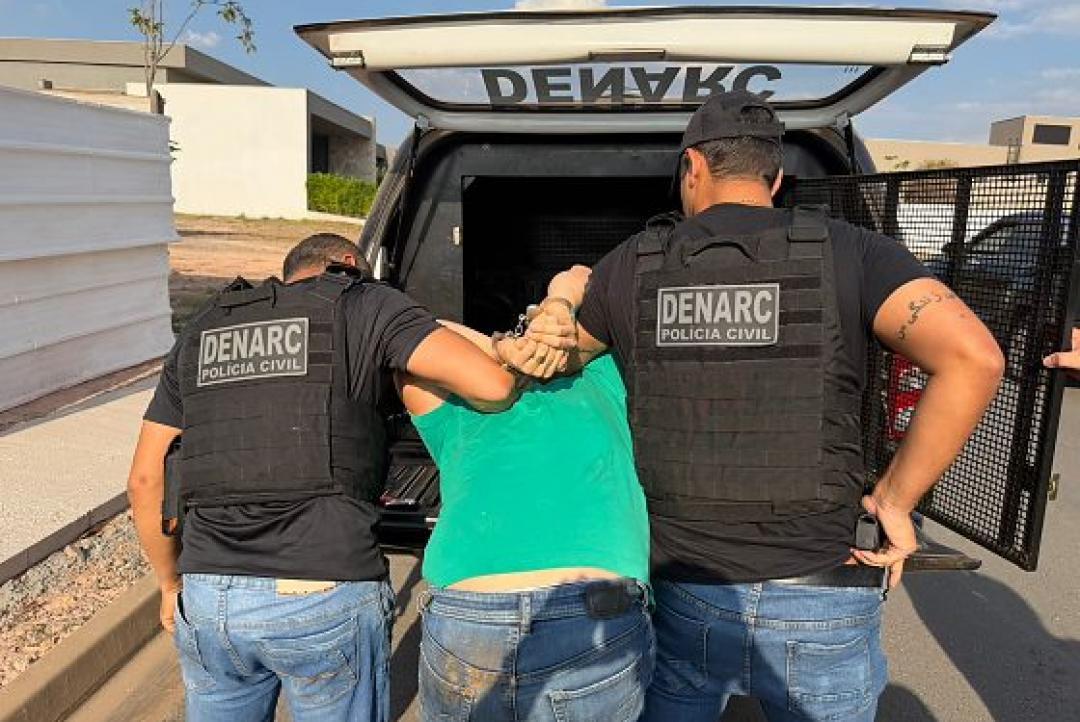 Homem “planta” 1 kg de droga no carro da ex e é caçado por helicóptero em condomínio de luxo