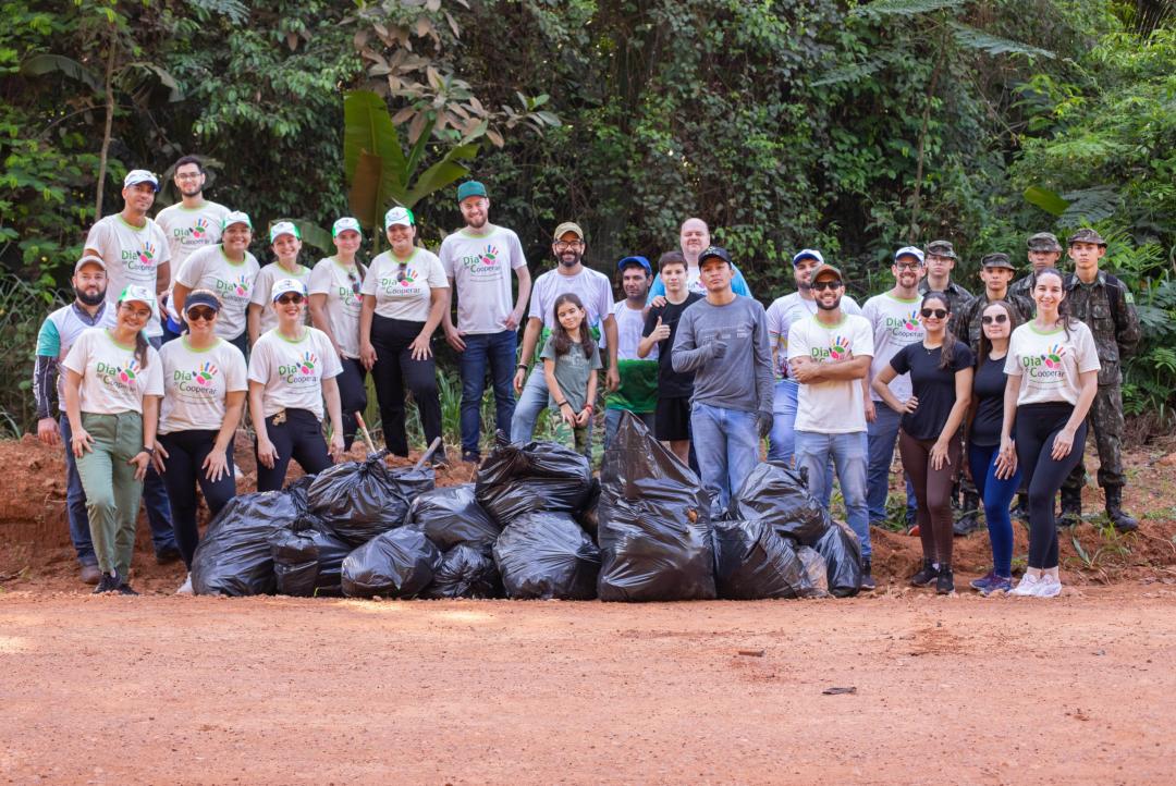 Alta Floresta realiza 7º Mutirão do Dia Mundial da Limpeza em áreas do Programa Adote uma Nascente
