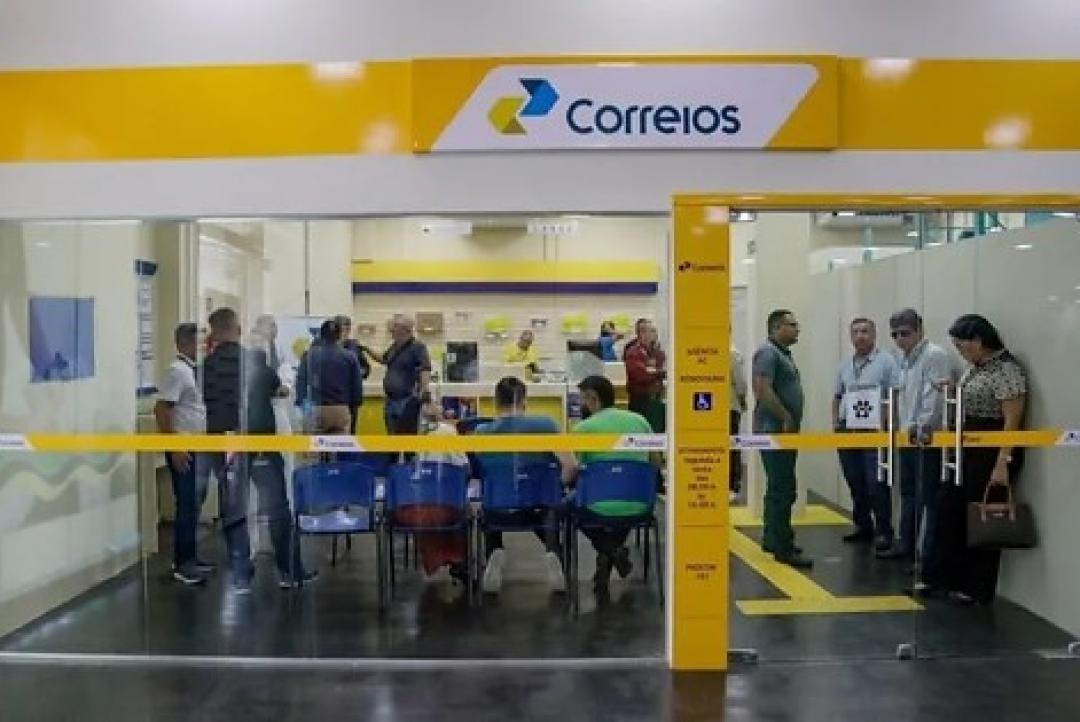 Greve dos Correios termina após duas semanas com reajuste para trabalhadores