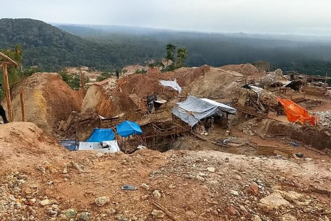 Jovem de 19 anos morre soterrado após desmoronamento em garimpo no interior de MT