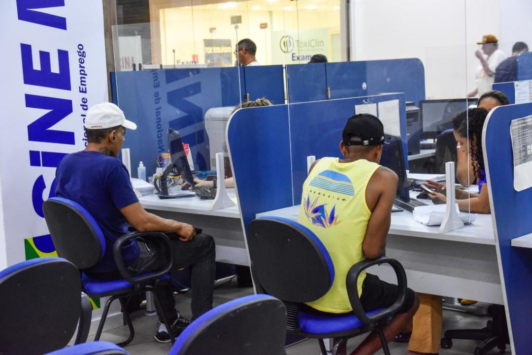 Sine-MT disponibiliza mais de 2 mil vagas de emprego nesta semana