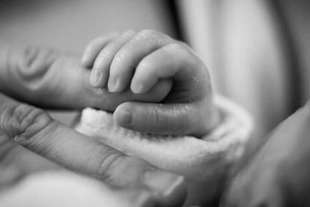 Bebê de 1 ano morre após engasgar com pão em Nova Mutum