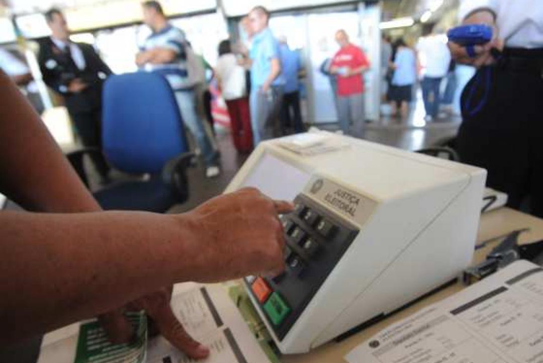 MT registra 37 ocorrências e 27 conduzidos; maioria dos casos envolve filmagem do voto