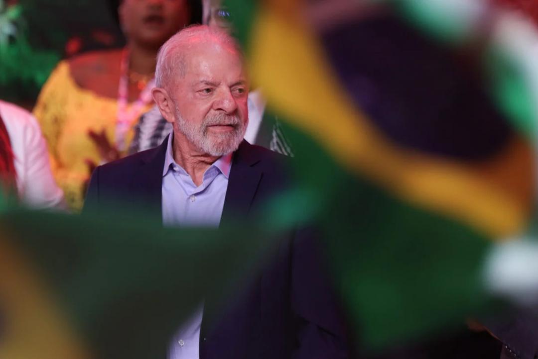 Comissão da Câmara aprova moção de repúdio a Lula