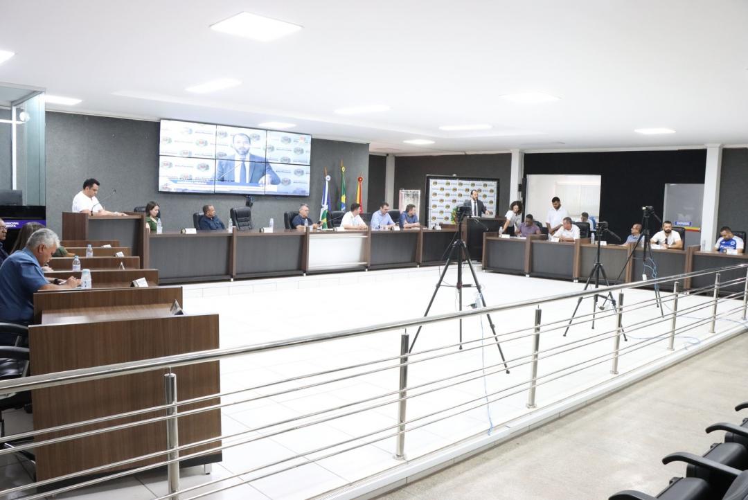 Vereadores cobram melhorias da Energisa durante Audiência Pública realizada pela Câmara Municipal