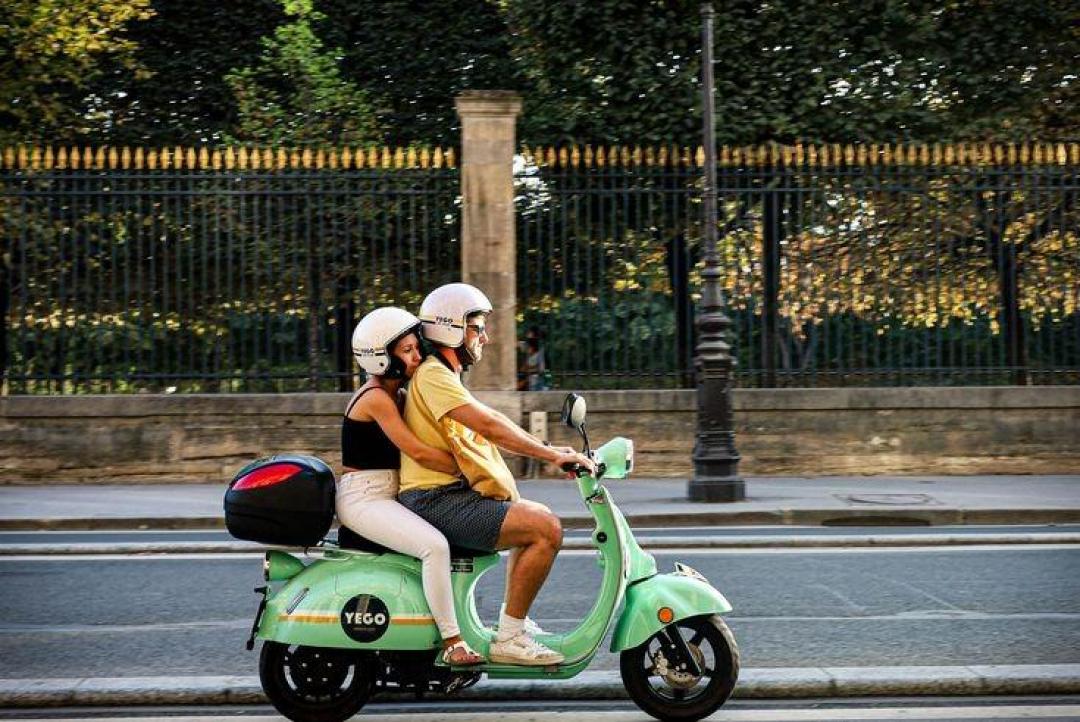 Ciclomotores deverão ser emplacados a partir de janeiro de 2026 para circular regularmente
