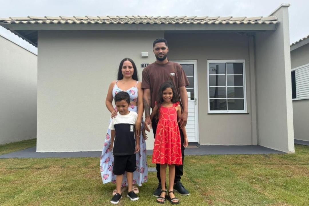 Com subsídio do Governo de MT, famílias realizam sonho da casa própria em Primavera do Leste