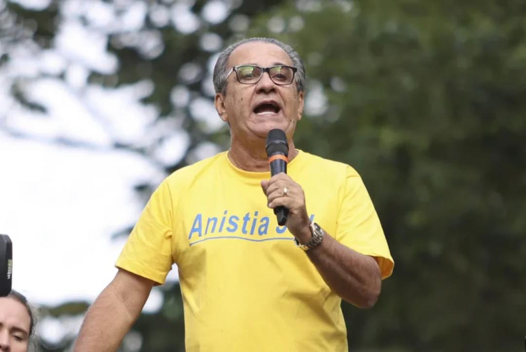 Moraes dá prazo para Malafaia se explicar por chamar comandante do Exército de frouxo
