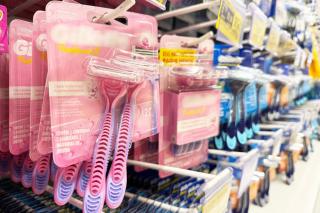 Procon-MT identifica diferenças de preço entre produtos femininos e masculinos em Cuiabá