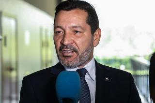 Programa do Governo de MT quer cortar juros de consignados e aliviar dívidas de servidores do Estado