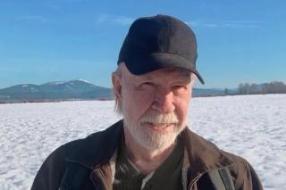 Chuck Norris, astro de ação e ícone das artes marciais, morre aos 86 anos