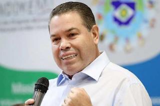 TJMT mantém secretário de Governo no cargo e nega suspender contrato de transporte escolar em VG