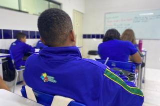 Seduc amplia consultas para converter escolas e avança rumo a 205 unidades cívico-militares em 2026