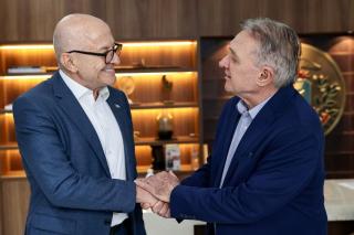 Em reunião com TCE, governador reafirma compromisso de continuar investindo na construção de creches em MT