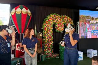 Visitantes da Norte Show conhecem atrativos turísticos de Sinop com realidade virtual no estande da Prefeitura