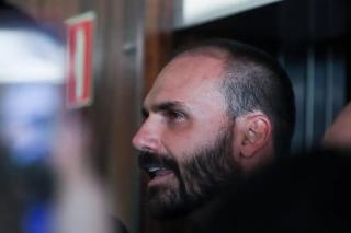 STF condena Eduardo Bolsonaro a 4 anos e 2 meses de prisão por coação