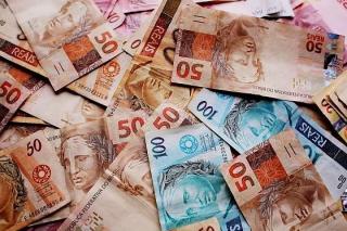Titular de Cartório e juiz lideram lista da Receita Federal; produtor do Agro fica em 6º