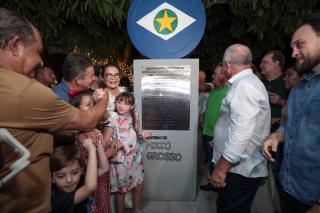 Reforma da Praça Dom Wunibaldo em Chapada é dedicada à primeira-dama de MT como ‘Espaço SER Família’