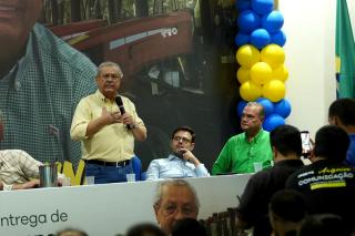 Jayme Campos faz duras críticas ao atual governo e anuncia construção de novo grupo político para 2026