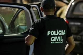 Polícia Civil prende mãe e padrasto que torturaram criança por fazer xixi na cama