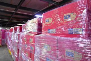 Governo de MT entrega cestas e kits de Natal a famílias vulneráveis de Cuiabá nesta quinta-feira (11)