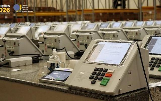 Quem vai trabalhar ou viajar na eleição já pode mudar o local de votação