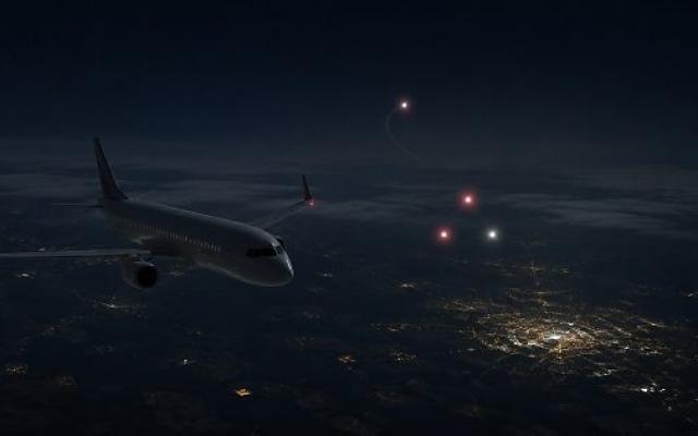 Piloto relata quatro OVNIs sobre Sinop; três luzes formavam triângulo