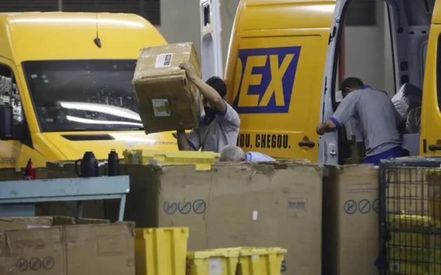 Correios começam a entregar no Brasil compras feitas em lojas do Paraguai