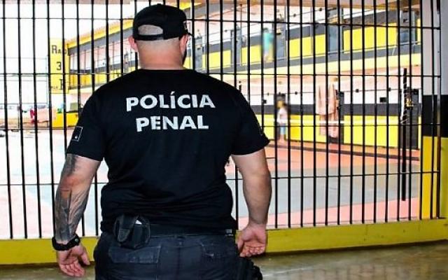 Associação pede ao STF derrubada de regra que transforma assistentes em policiais penais de MT