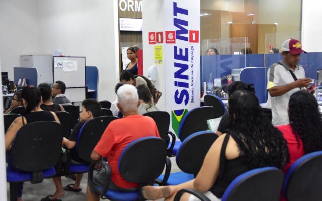 Sine-MT disponibiliza mais de 2,1 mil vagas de emprego nesta semana