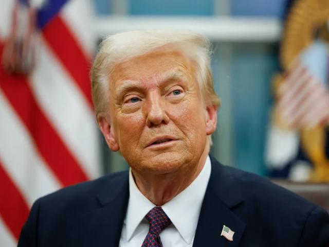 Trump volta a ameaçar Cuba e fala em “tomar o controle” do país