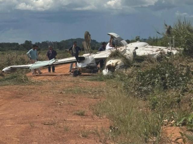 Avião de transporte médico faz pouso forçado,  durante missão de resgate