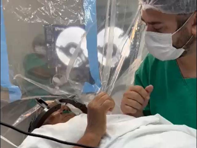 Hospital Regional de Sinop realiza cirurgia inédita no SUS de MT e devolve autonomia a paciente que não se alimentava sozinha