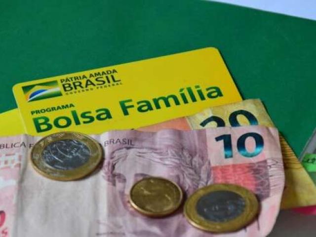 Assembleia aprova projeto que multa em R$ 7 mil quem fraudar Bolsa Família em MT